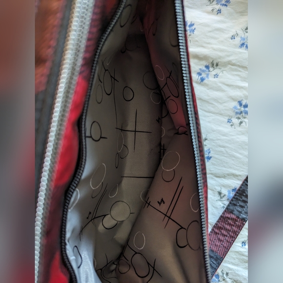 Lug Stretch in Buffalo Check Red NWOT - Picture 5 of 5